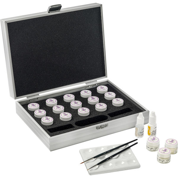 GC Initital™ IQ Lustre Pastes One, V-Shades